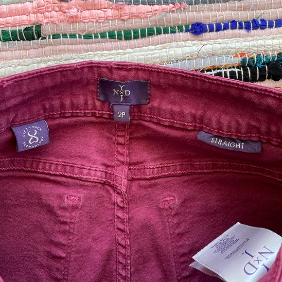 NYDJ Wine Straight Leg Jeans-#1874 - Picture 4 of 12